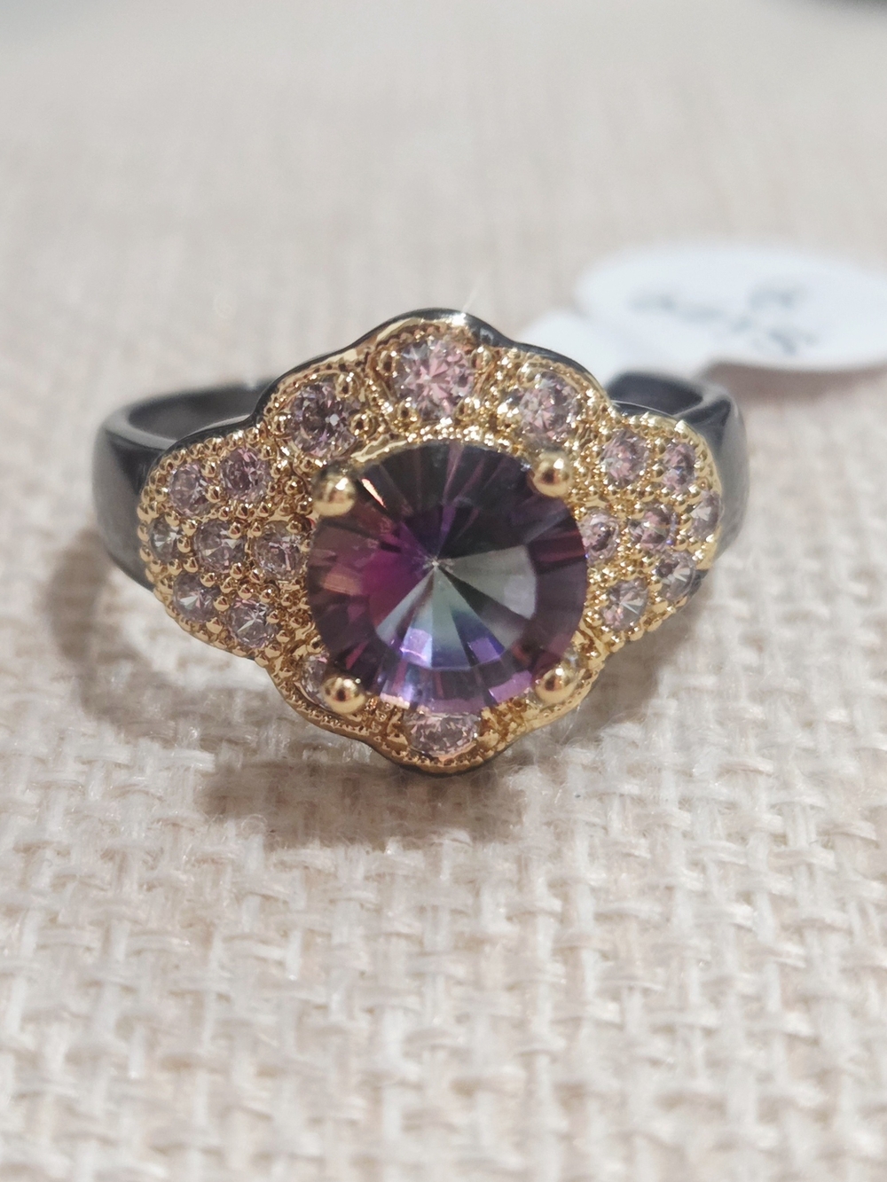 Gold-Tone Ring with Amethyst Center and Gold Accents~Size 9